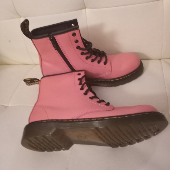 Dr Marten boots - Picture 3 of 3